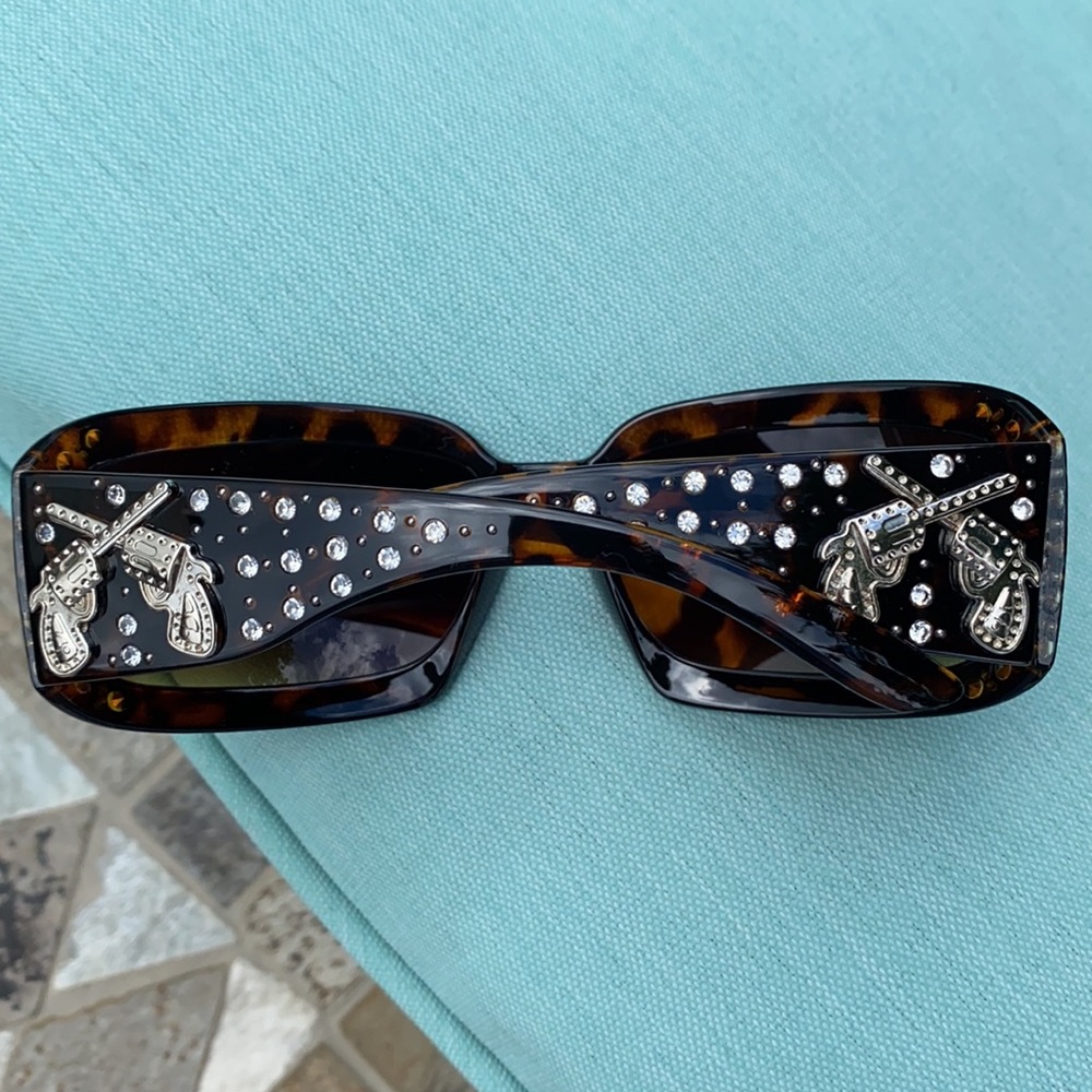 Bling Sunglasses with guns and stones